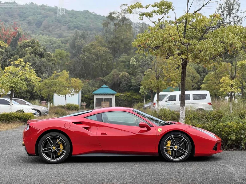 Ferrari 488 — фото 4