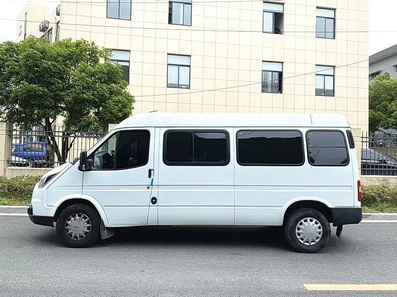 Volkswagen Transporter — фото 3