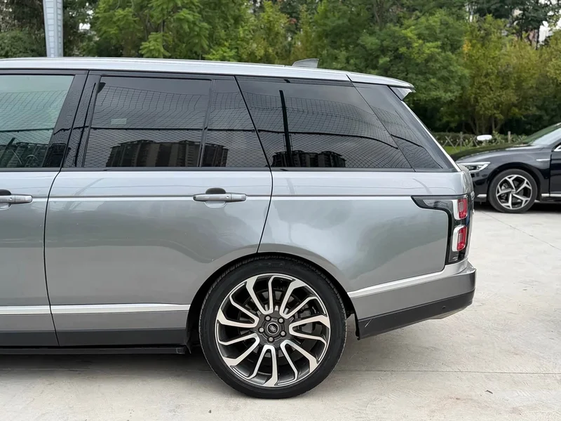 Land Rover Range Rover — фото 10
