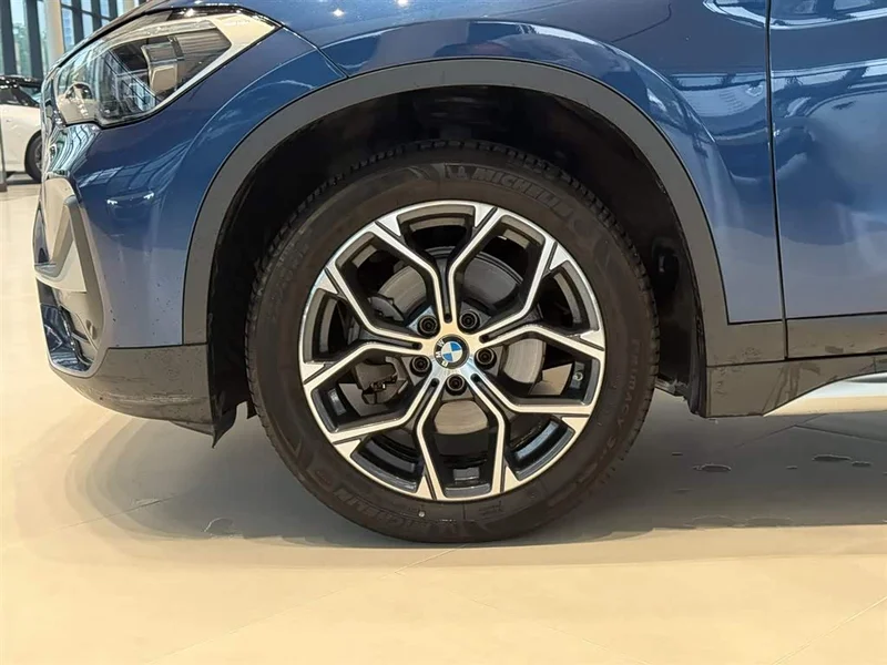 BMW X1 — фото 14