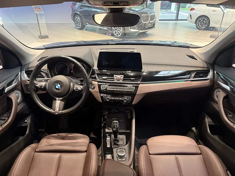 BMW X1 — фото 16
