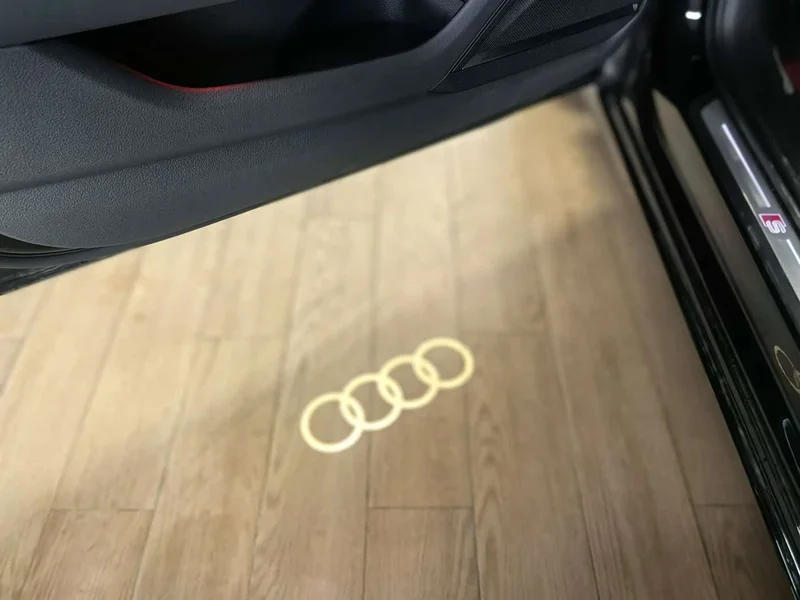 Audi A6L — фото 12