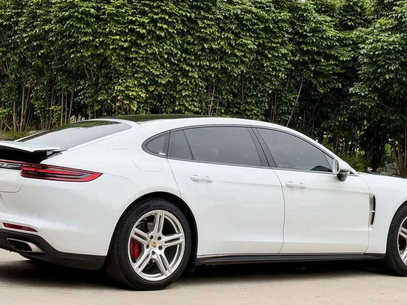 Porsche Panamera — фото 6