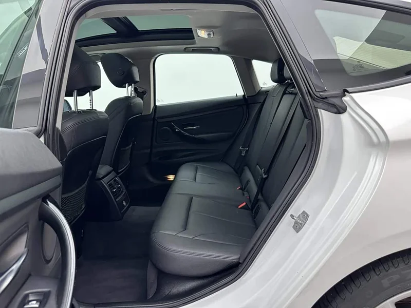 BMW 3 Series GT — фото 20