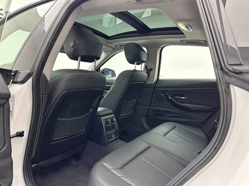 BMW 3 Series GT — фото 21