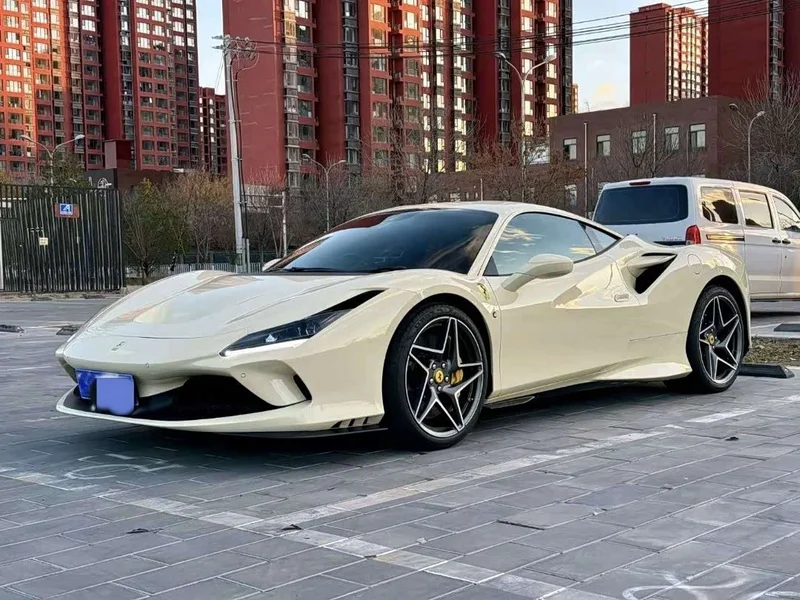 Ferrari F8 — фото 2