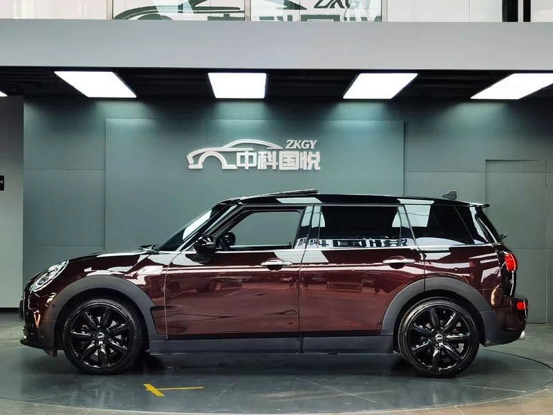 MINI CLUBMAN — фото 2