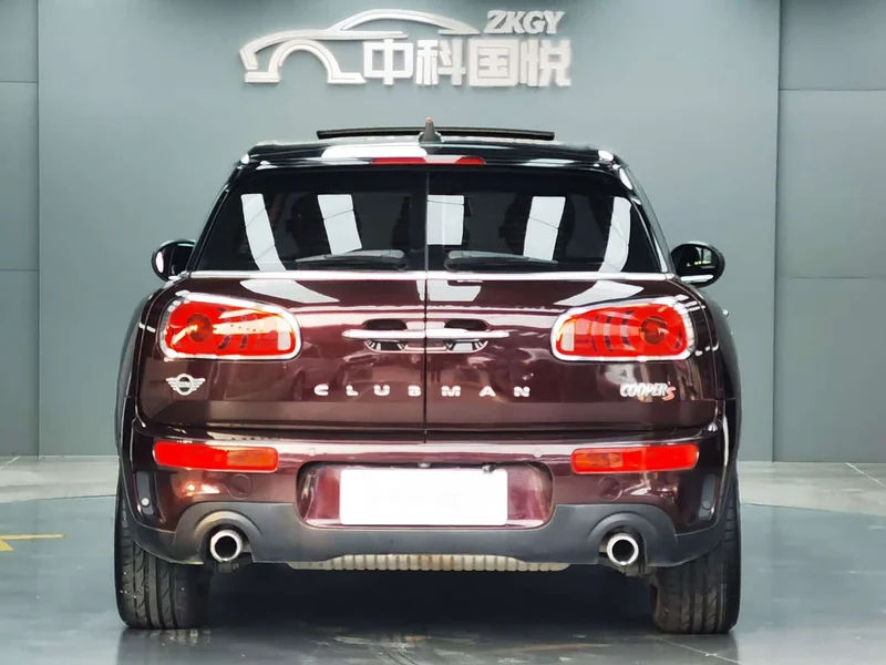 MINI CLUBMAN — фото 5