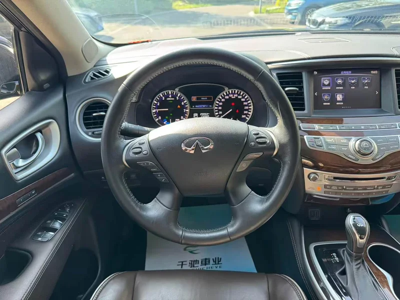 Infiniti QX60 (Imported) — фото 11