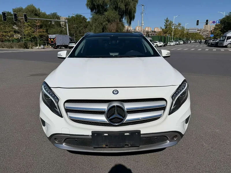 Mercedes-Benz GLA — фото 2