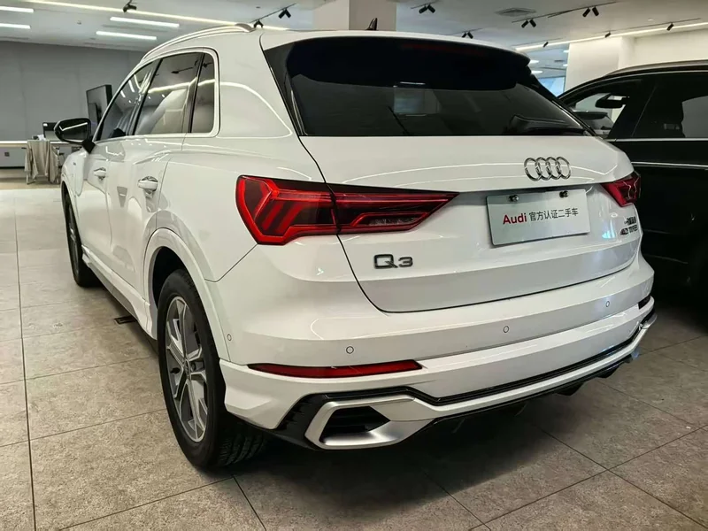 Audi Q3 — фото 6