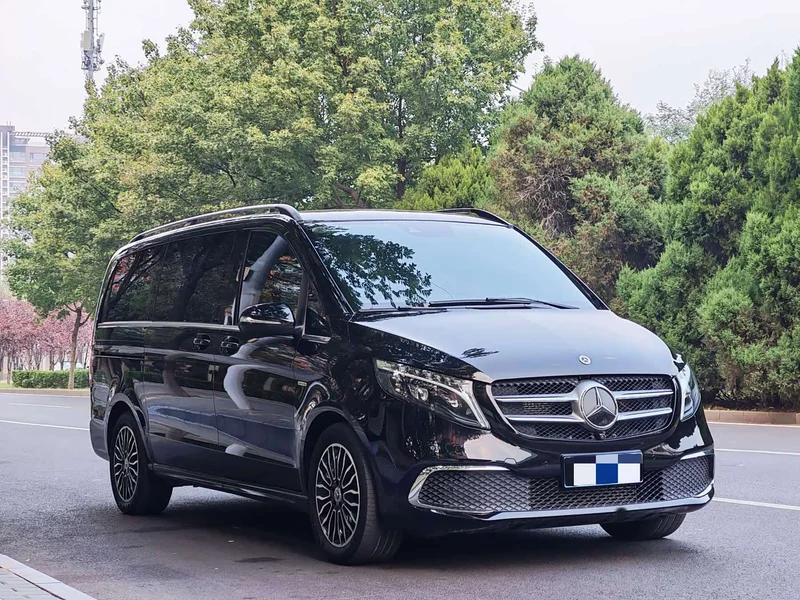 Mercedes-Benz V-Class — фото 2