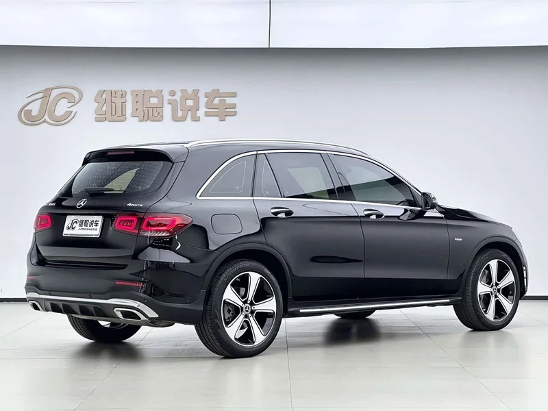 Mercedes-Benz GLC — фото 3