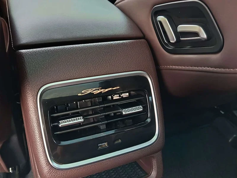 Chery Tiggo 8 Pro — фото 15