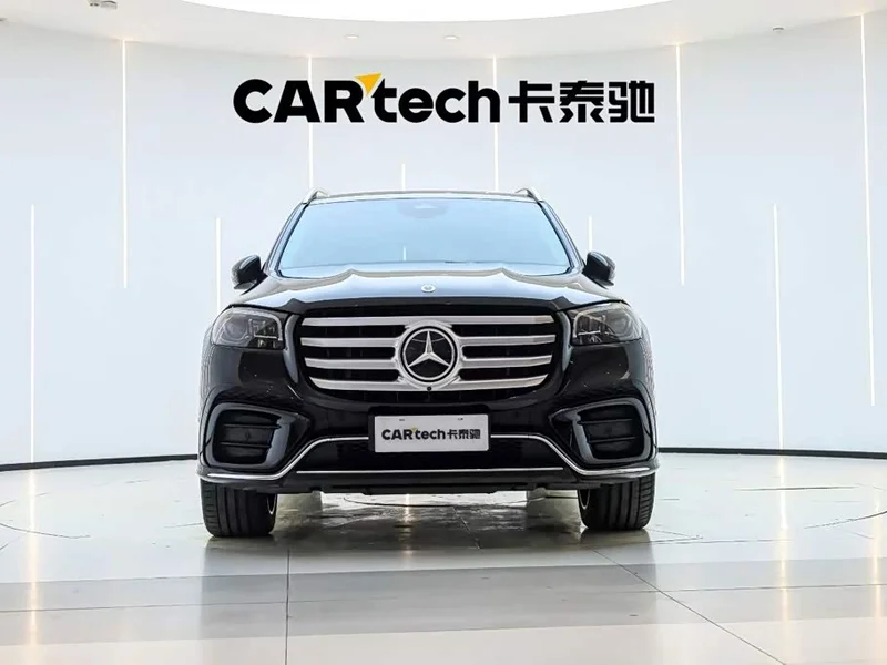 Mercedes-Benz GLS — фото 6