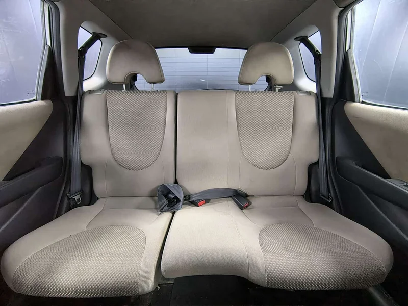 Honda Fit — фото 12