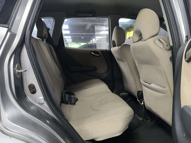 Honda Fit — фото 13