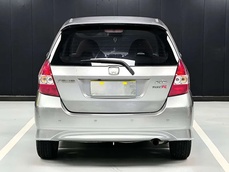 Honda Fit — фото 18