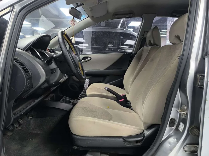 Honda Fit — фото 5