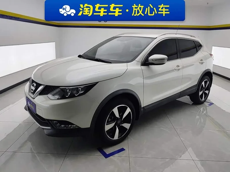 Nissan Qashqai — фото 1
