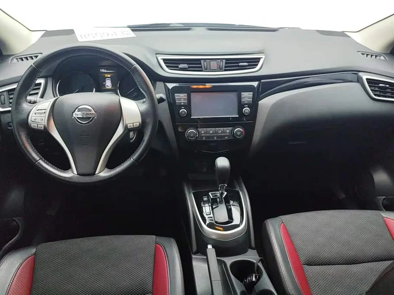 Nissan Qashqai — фото 12