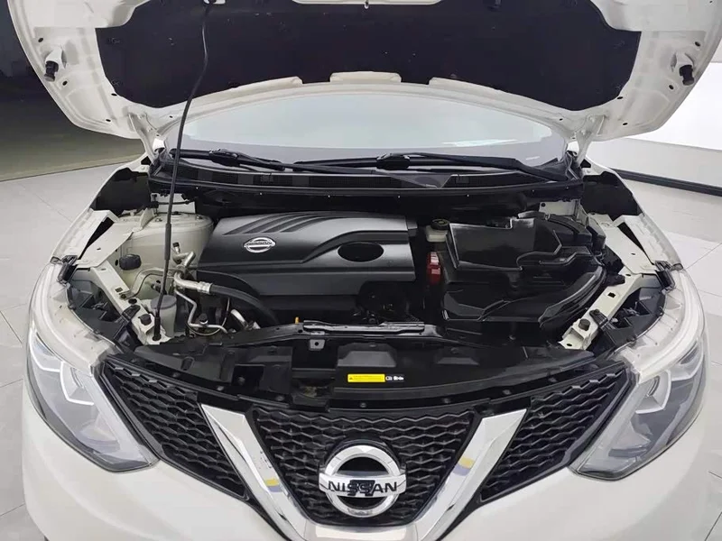 Nissan Qashqai — фото 10