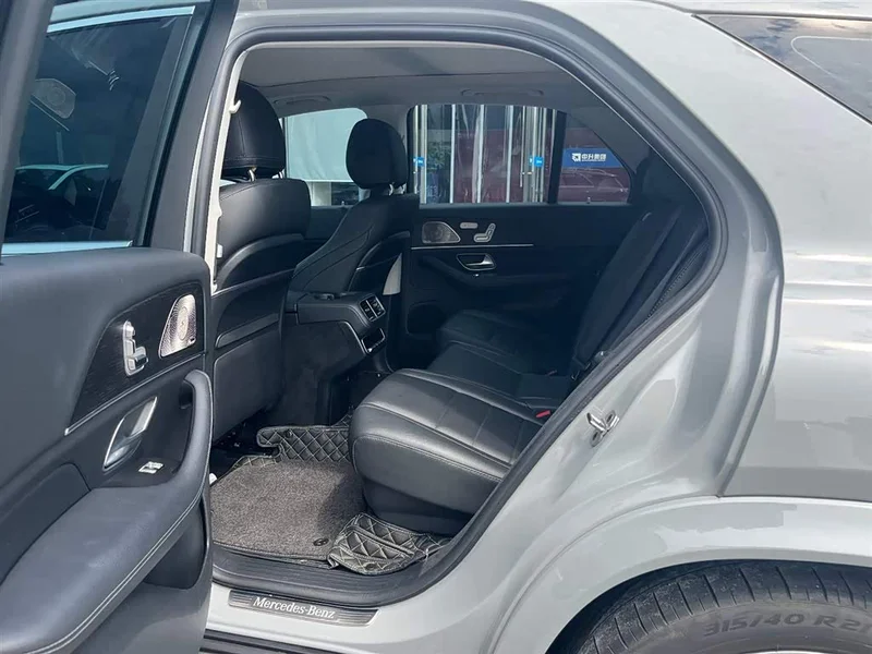Mercedes-Benz GLE — фото 16