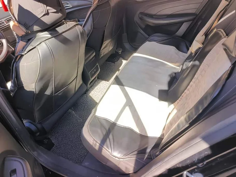 Roewe i5 — фото 11