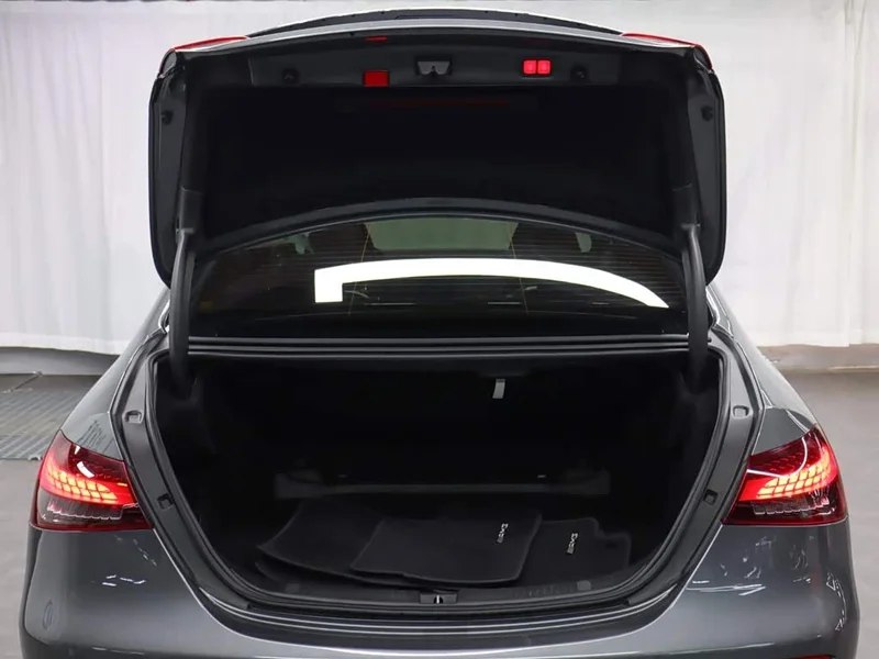 Mercedes-Benz E-Class AMG — фото 34
