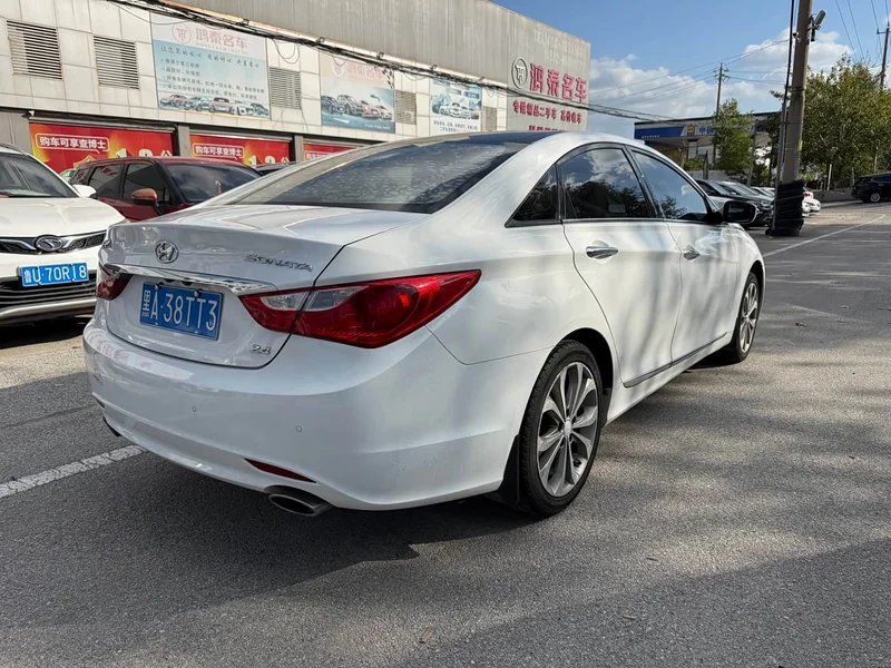 Hyundai Sonata — фото 4