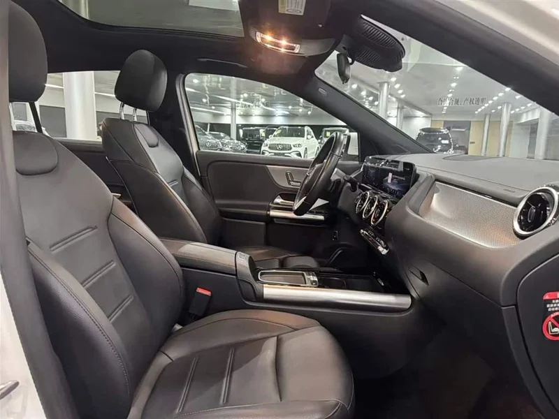 Mercedes-Benz GLA — фото 19