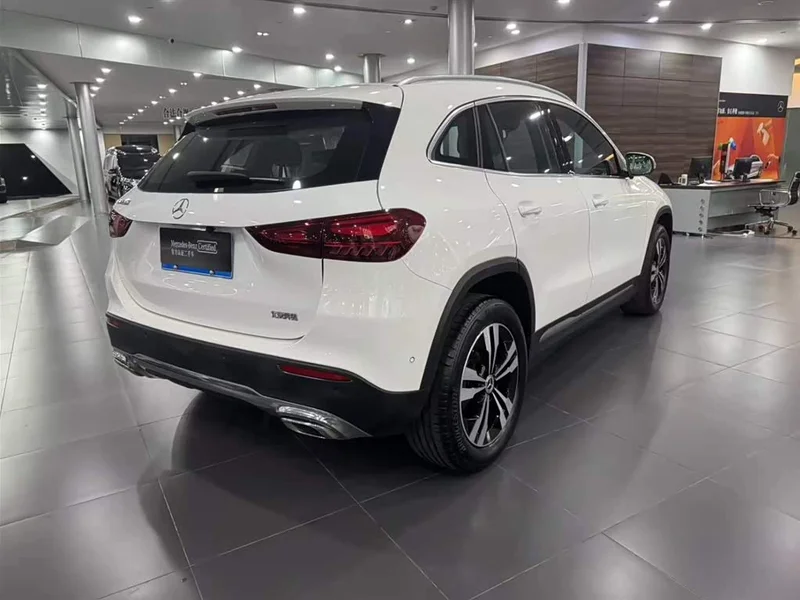 Mercedes-Benz GLA — фото 5