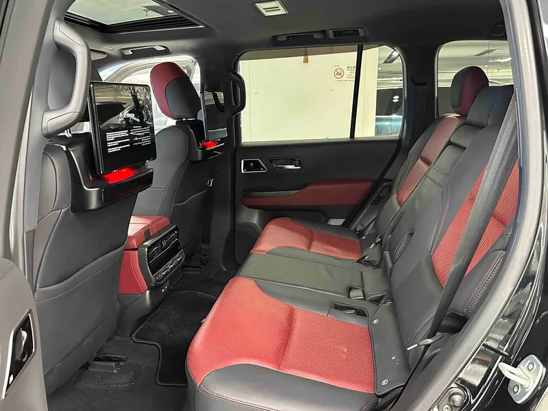 Toyota Land Cruiser (Imported) — фото 13