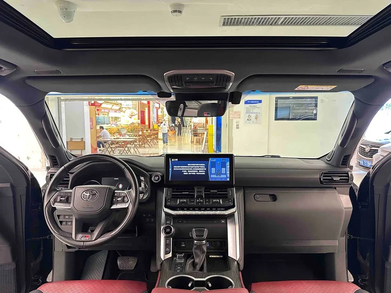Toyota Land Cruiser (Imported) — фото 20