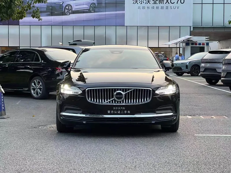 Volvo S90 — фото 2