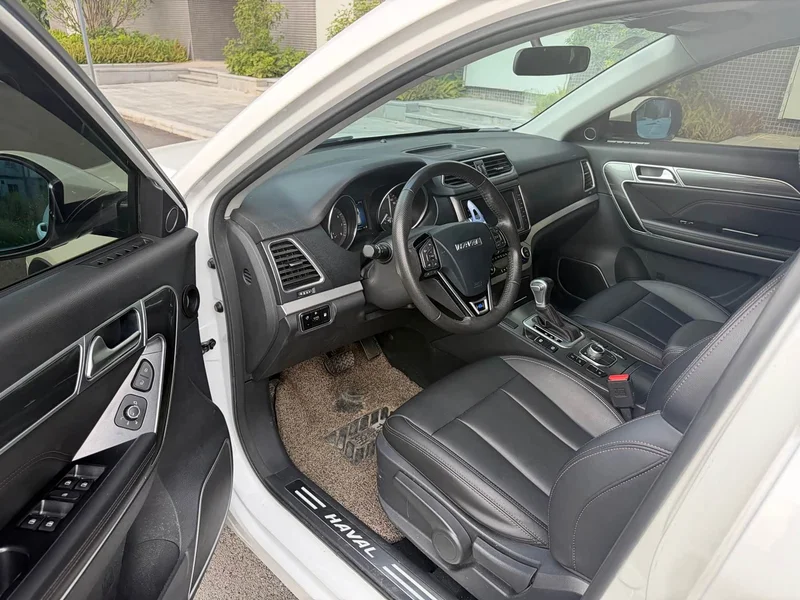 Haval H6 Coupe — фото 12