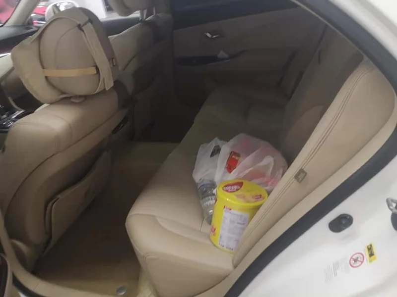 Toyota Crown — фото 11