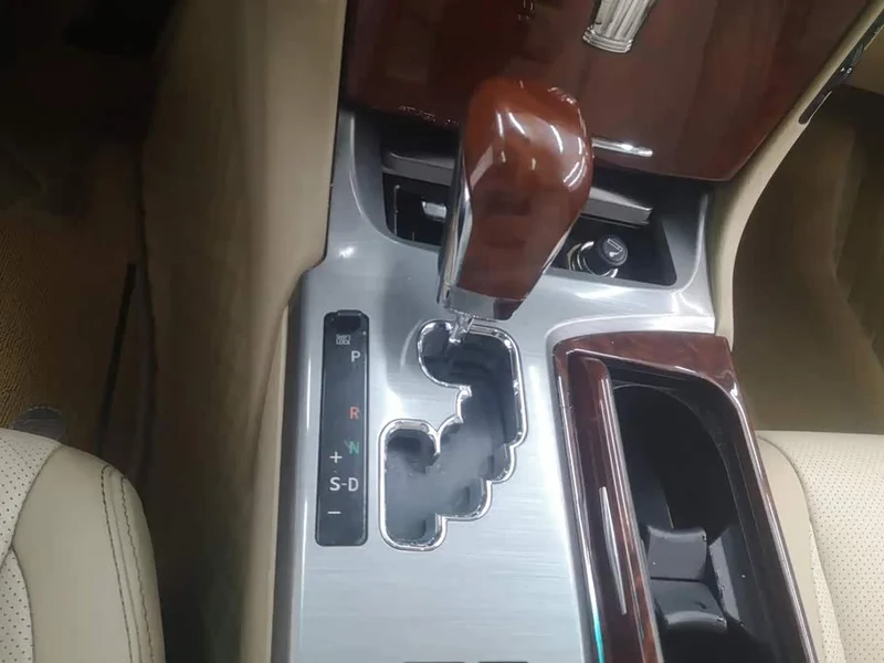 Toyota Crown — фото 16