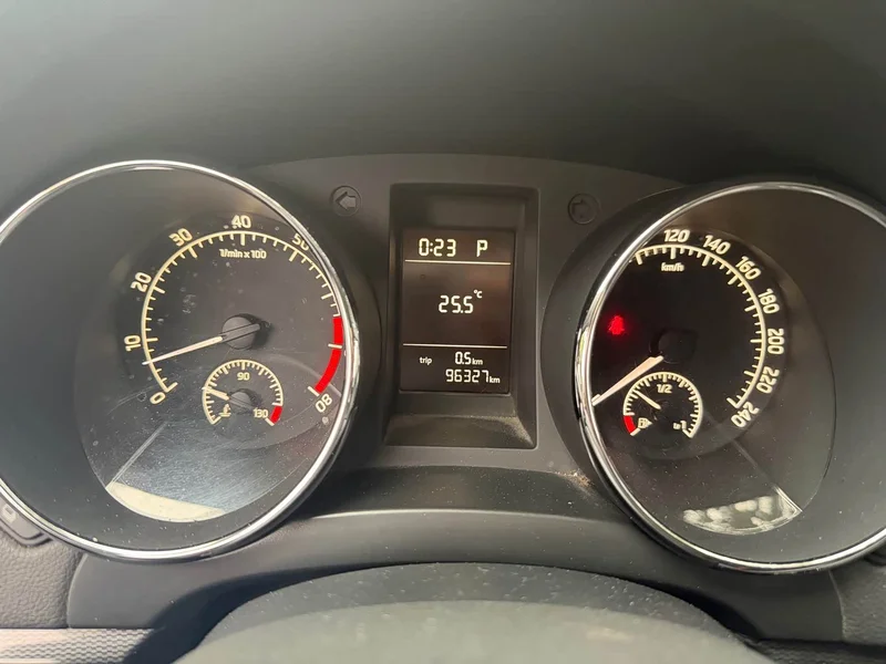 Skoda Yeti — фото 15