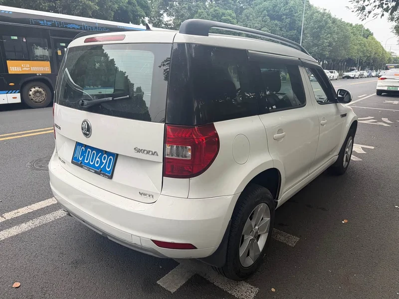 Skoda Yeti — фото 6