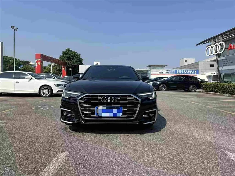 Audi A6L — фото 2
