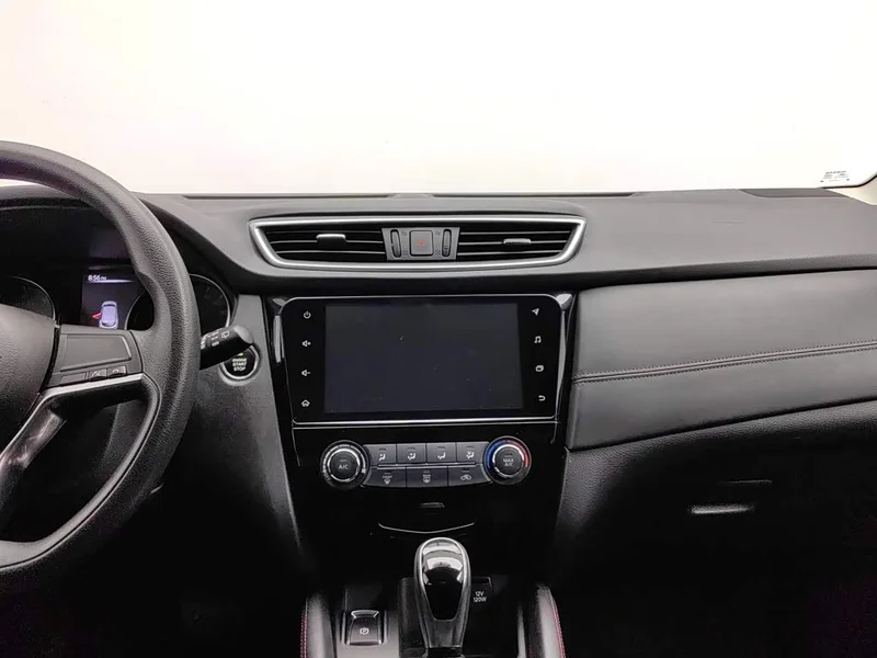 Nissan Qashqai — фото 12