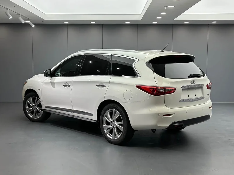 Infiniti JX — фото 6