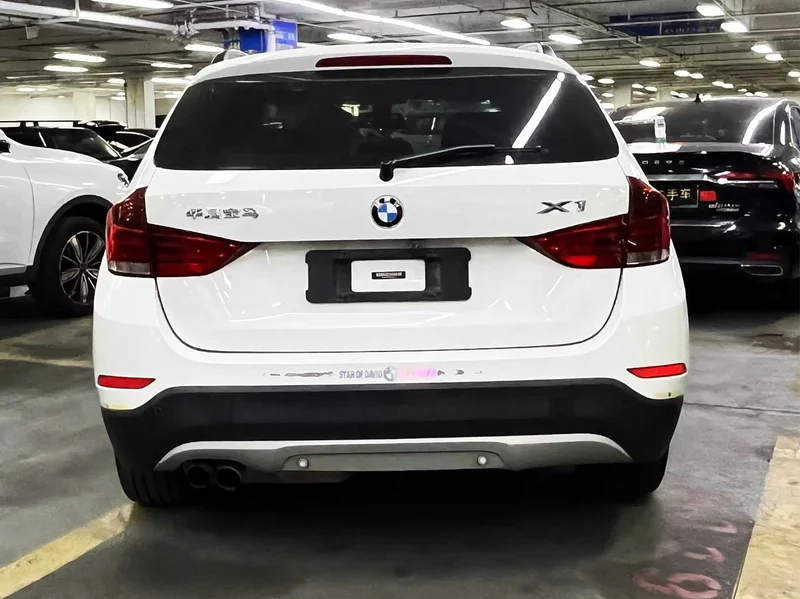 BMW X1 — фото 5