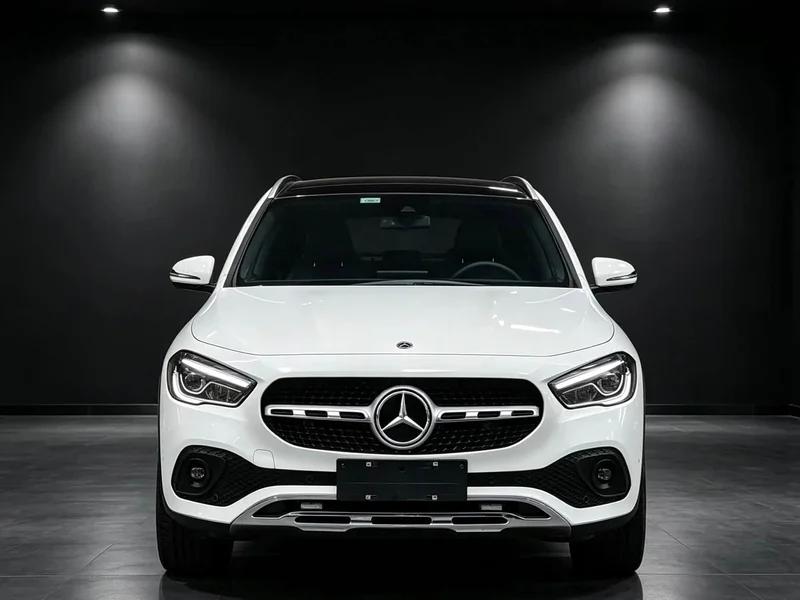 Mercedes-Benz GLA — фото 1