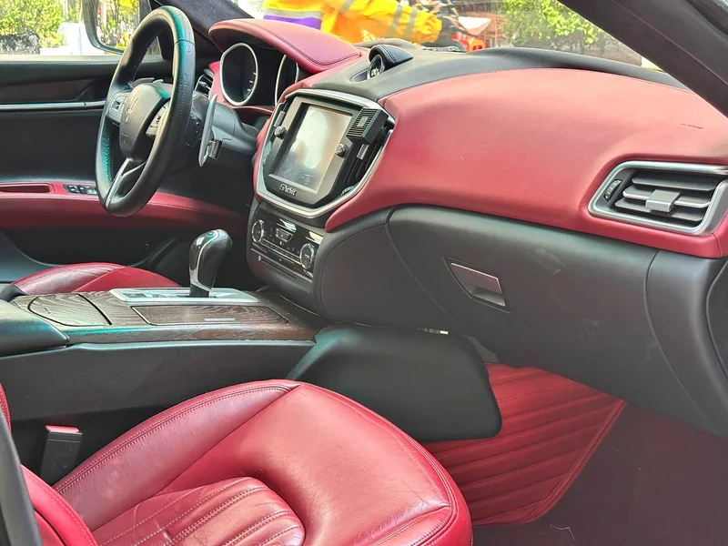 Maserati Ghibli — фото 10