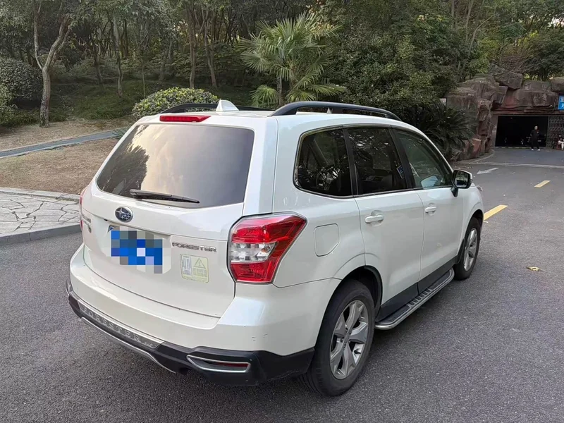 Subaru Forester — фото 3