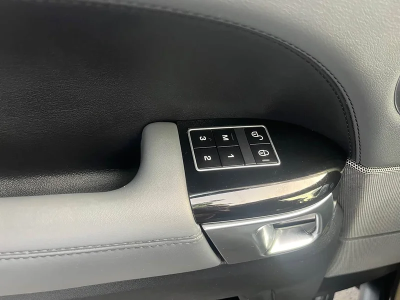 Land Rover Range Rover — фото 16