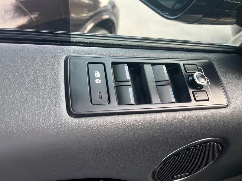 Land Rover Range Rover — фото 17