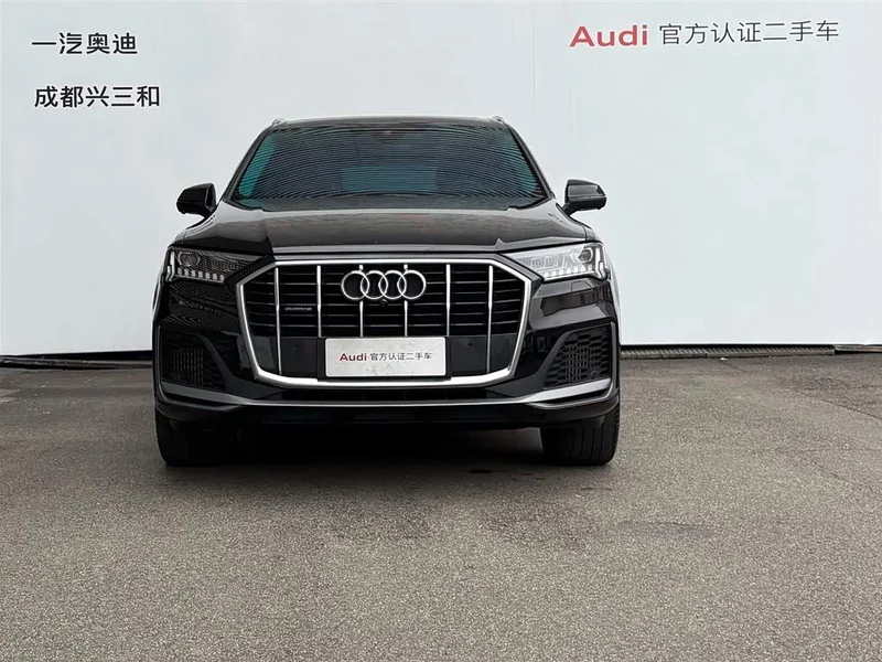 Audi Q7 — фото 3